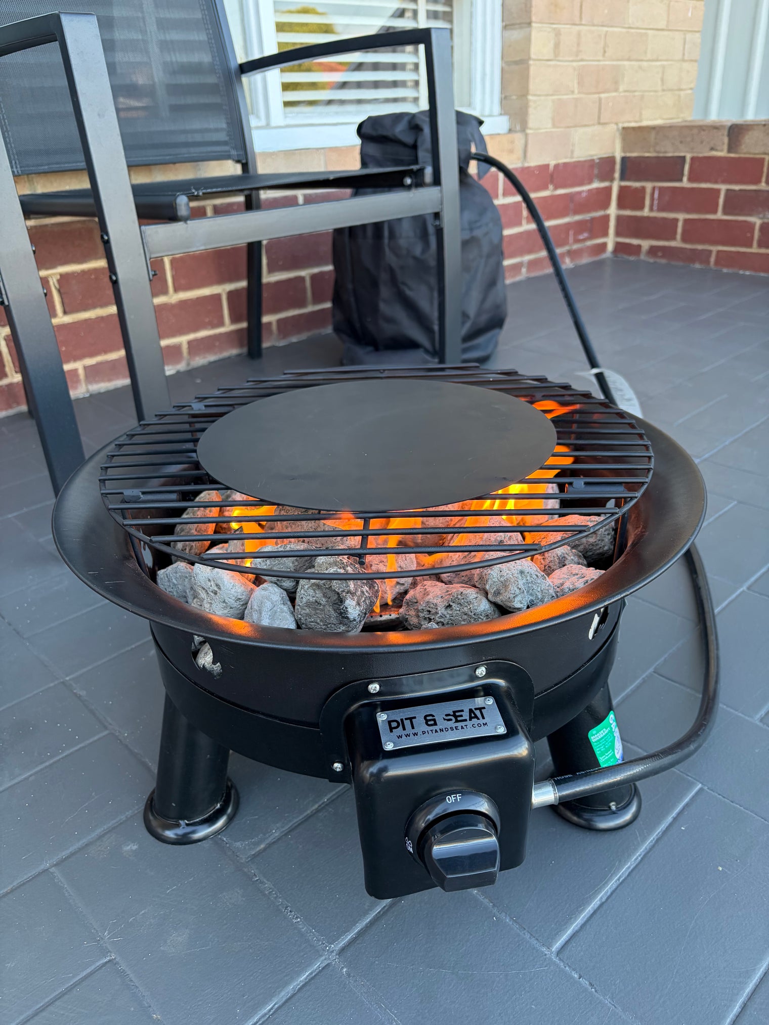 Pit & Seat Portable Gas BBQ FLAME